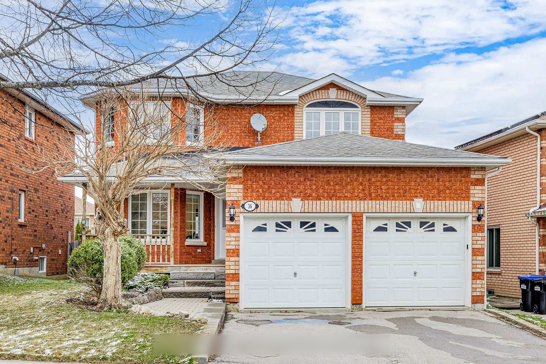 36 Prince Dr, Bradford West Gwillimbury